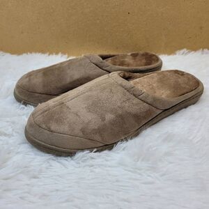 Men's Light Brown Memory Foam Slippers with Rubber Soles NEW  Size Large Size 9.